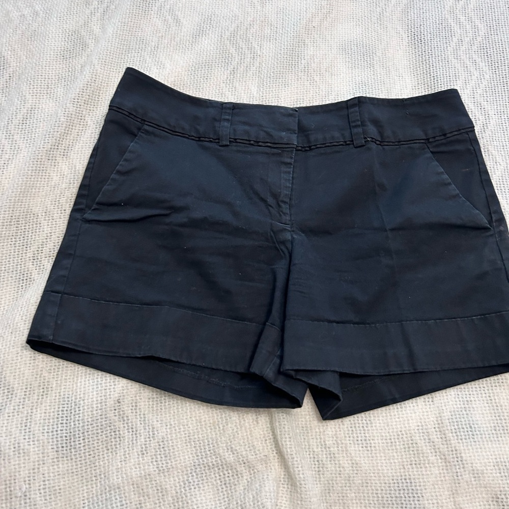 New York & Co. 7th Avenue Women’s Black Shorts
Size 10